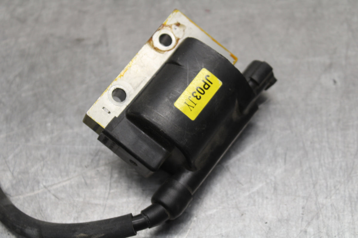 17-24 KTM 390 DUKE IGNITION COIL SPARK PLUG CAP  BB734