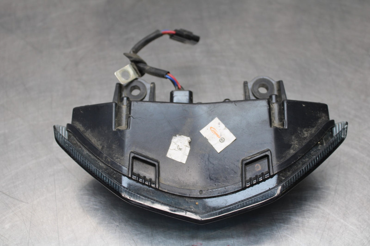 22 KAWASAKI NINJA 1000SX REAR TAIL TAILLIGHT BACK BRAKE LIGHT BB780