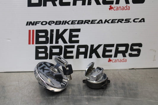 03-08 KAWASAKI VULCAN 1600 IGNITION LOCK KEY SET W/ GAS CAP BB196