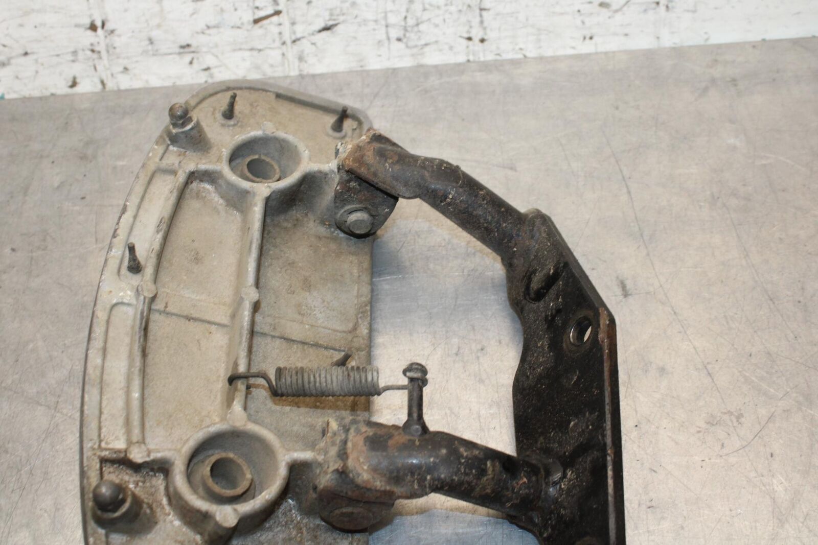 2005 Kawasaki Vulcan 1500 VN1500N Classic LEFT FRONT FOOT PEG BOARD BB576