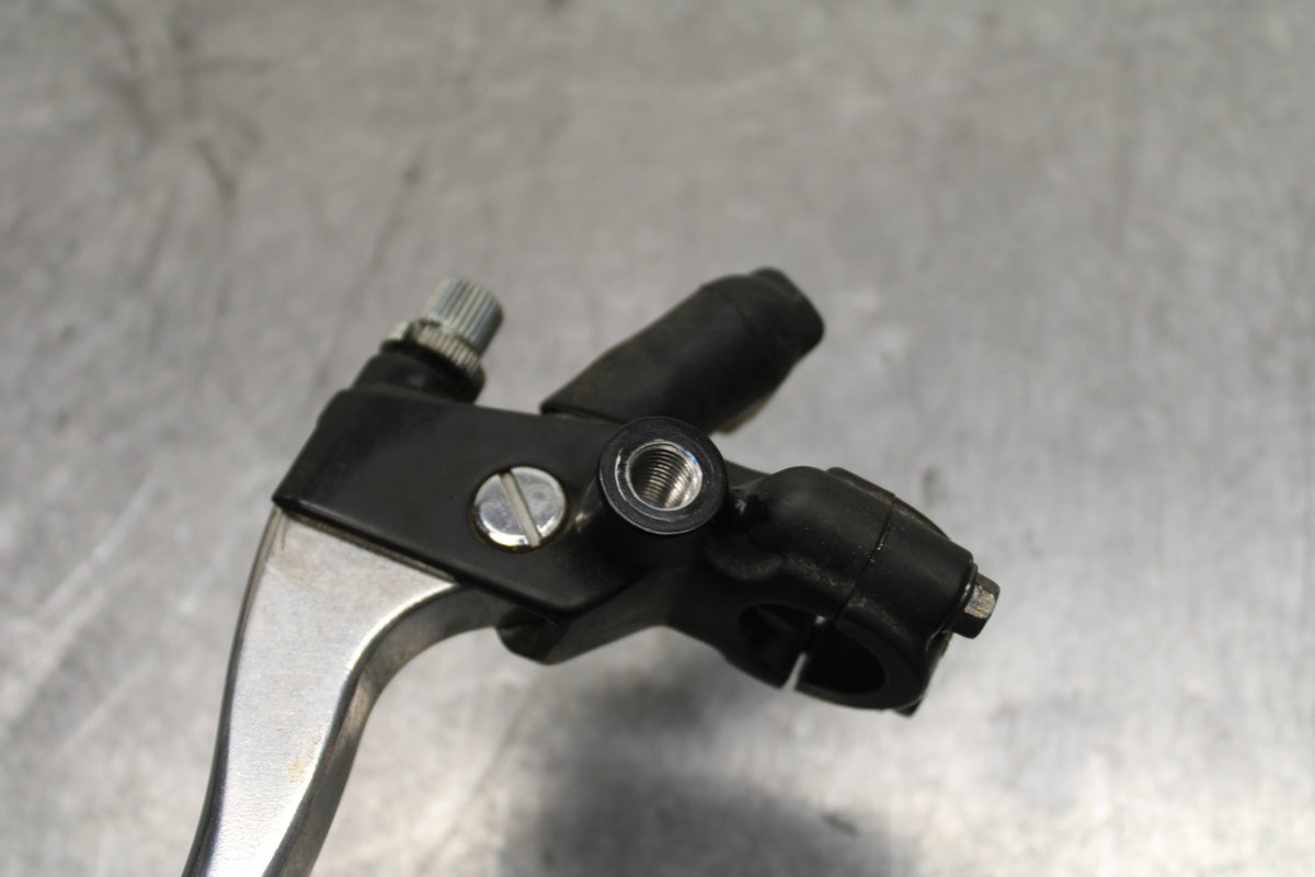 15-16 HONDA CB300F CLUTCH PERCH MOUNT WITH LEVER  BB740