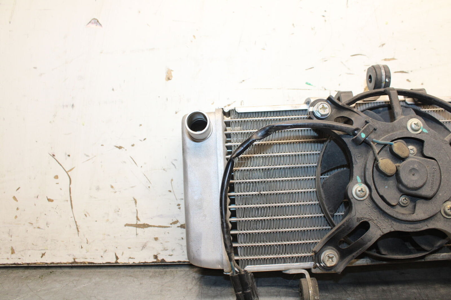 15-16 HONDA CB300F ENGINE RADIATOR MOTOR COOLER COOLING RADIATER BB740