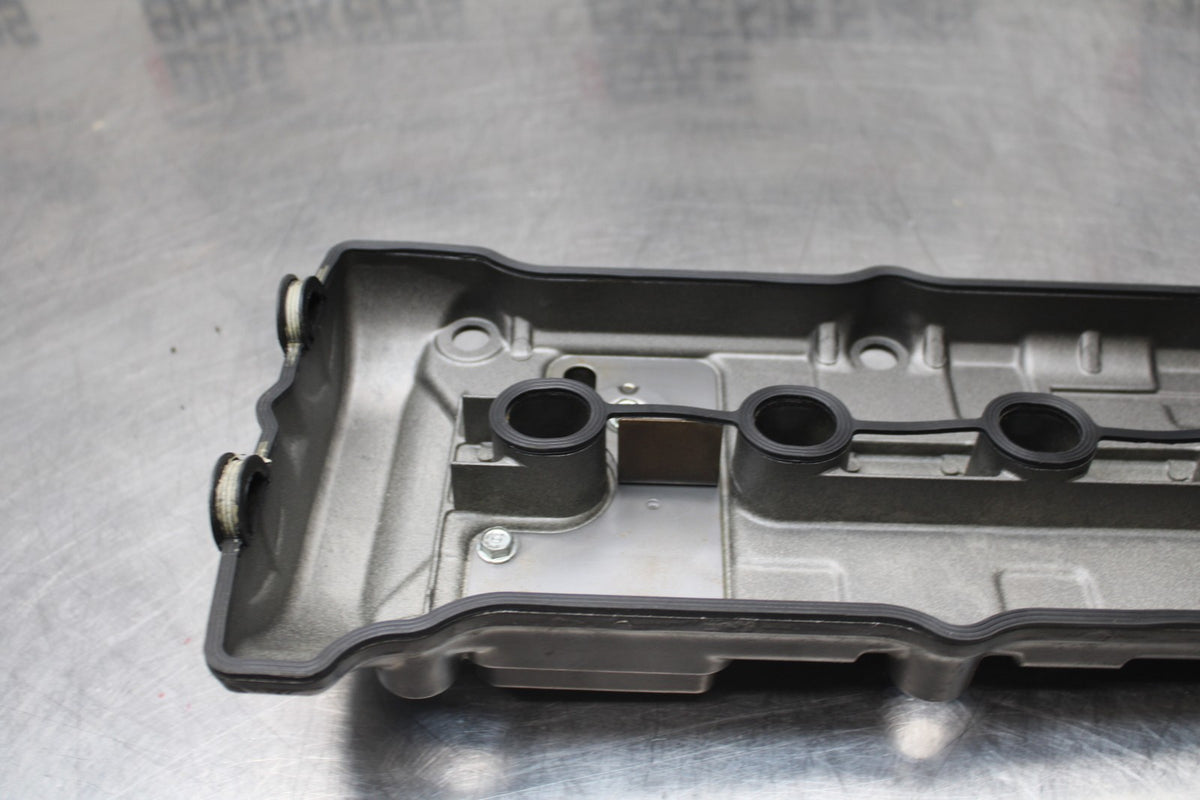 02-03 HONDA CBR954RR ENGINE TOP END CYLINDER HEAD COVER BB497