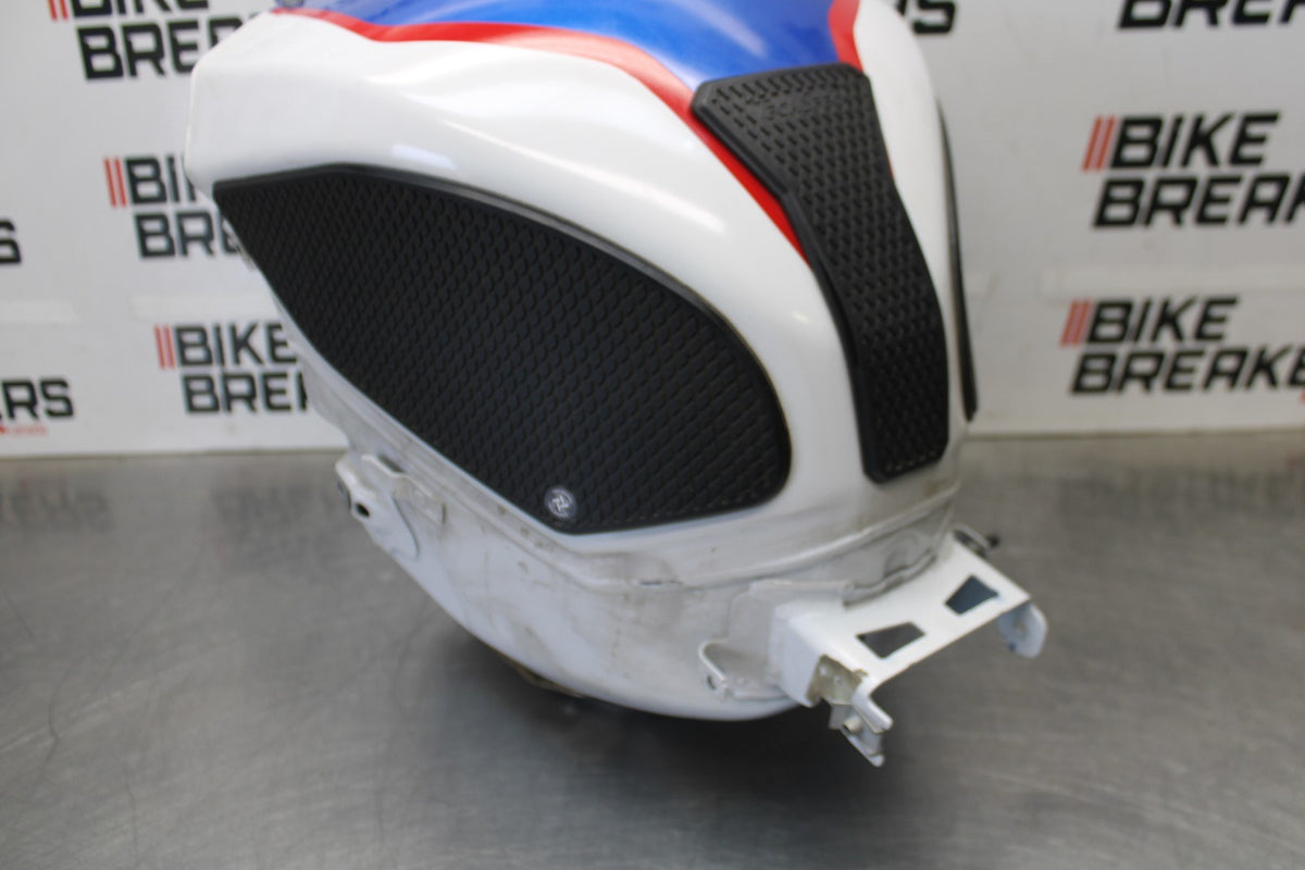 17-20 BMW S1000R GAS TANK FUEL CELL PETROL RESERVOIR BB909