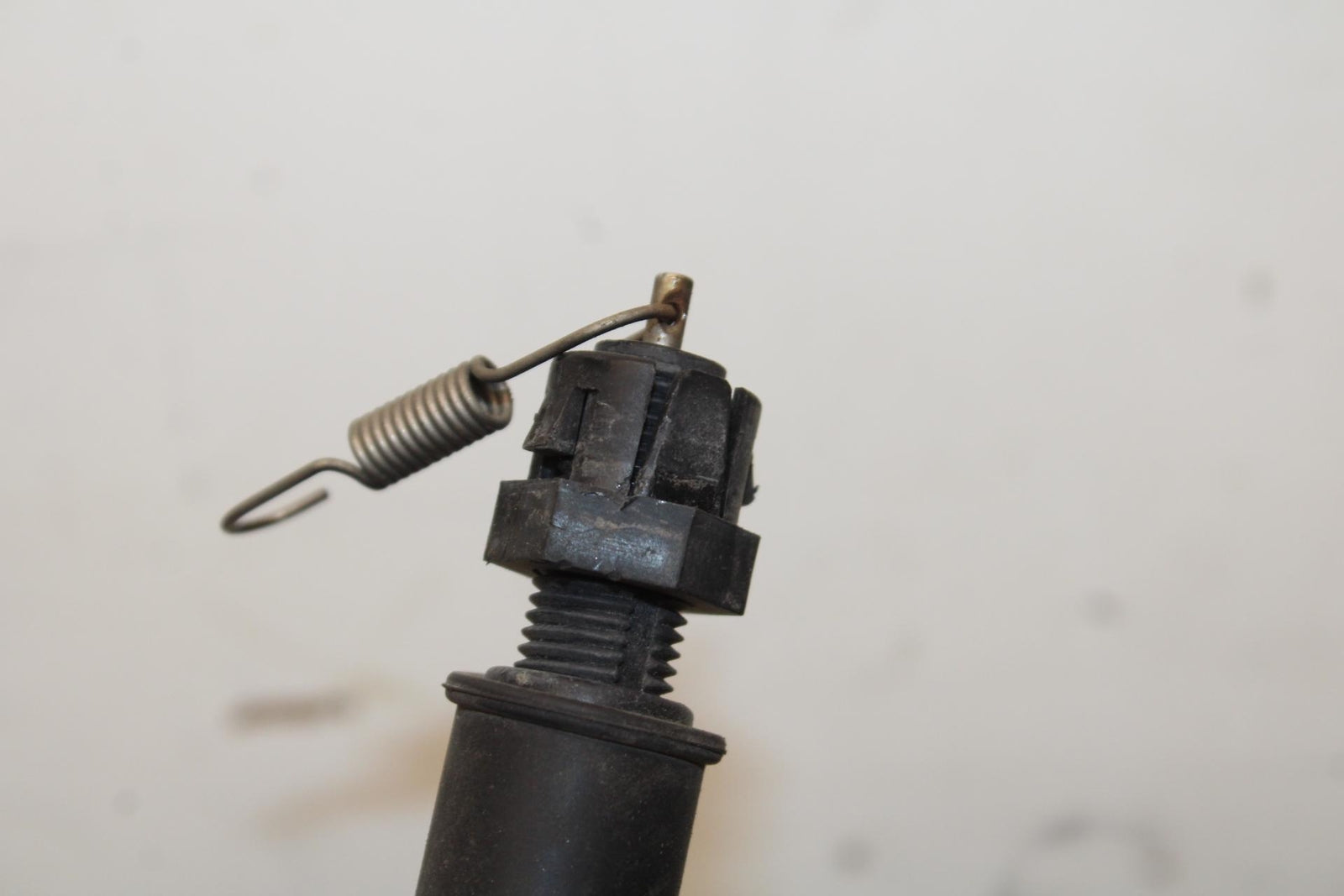 09-12 KAWASAKI NINJA ZX6R REAR STOP BRAKE LIGHT SWITCH BB617