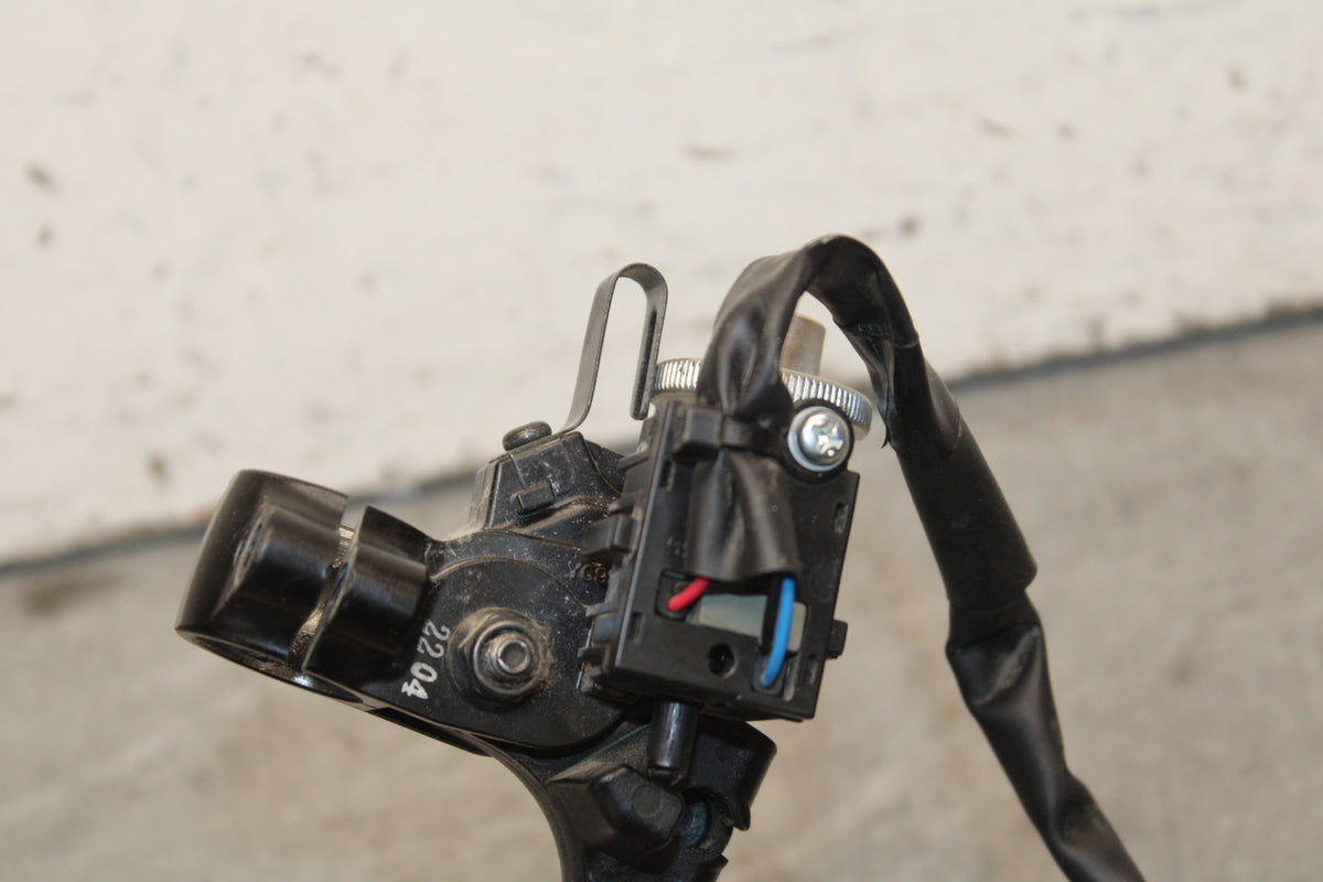 22-24 YAMAHA XSR900 CLUTCH PERCH MOUNT WITH LEVER BB683