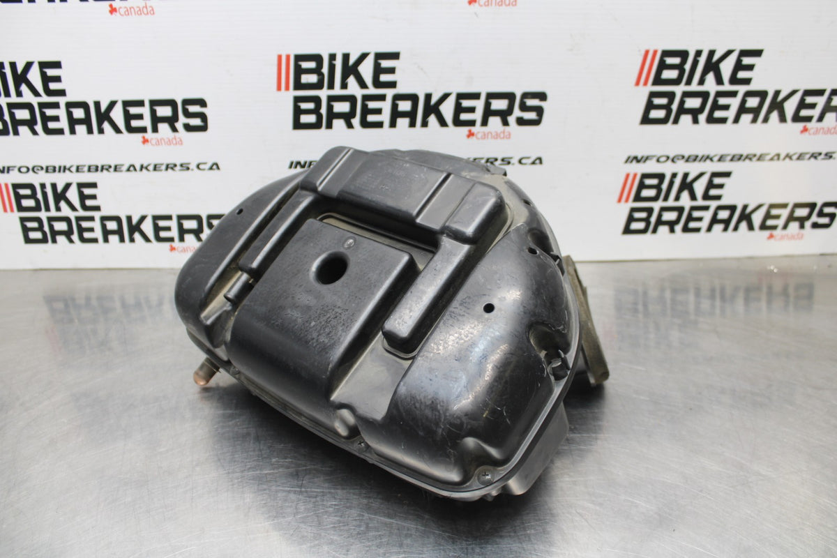08-10 SUZUKI GSXR 600 AIRBOX AIR INTAKE FILTER BOX BB835