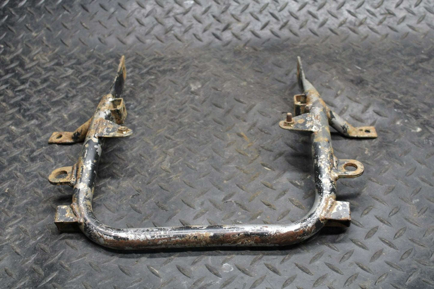 02-06 YAMAHA BANSHEE 350 REAR BACK GRAB BAR HANDLE BB214