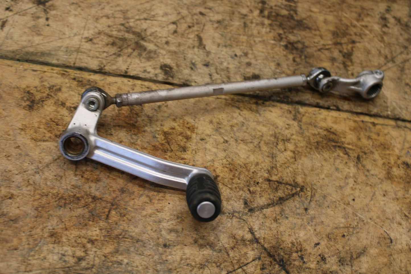04-07 DUCATI ST3 SHIFTER LINKAGE SHIFT LINK PEDAL BB347
