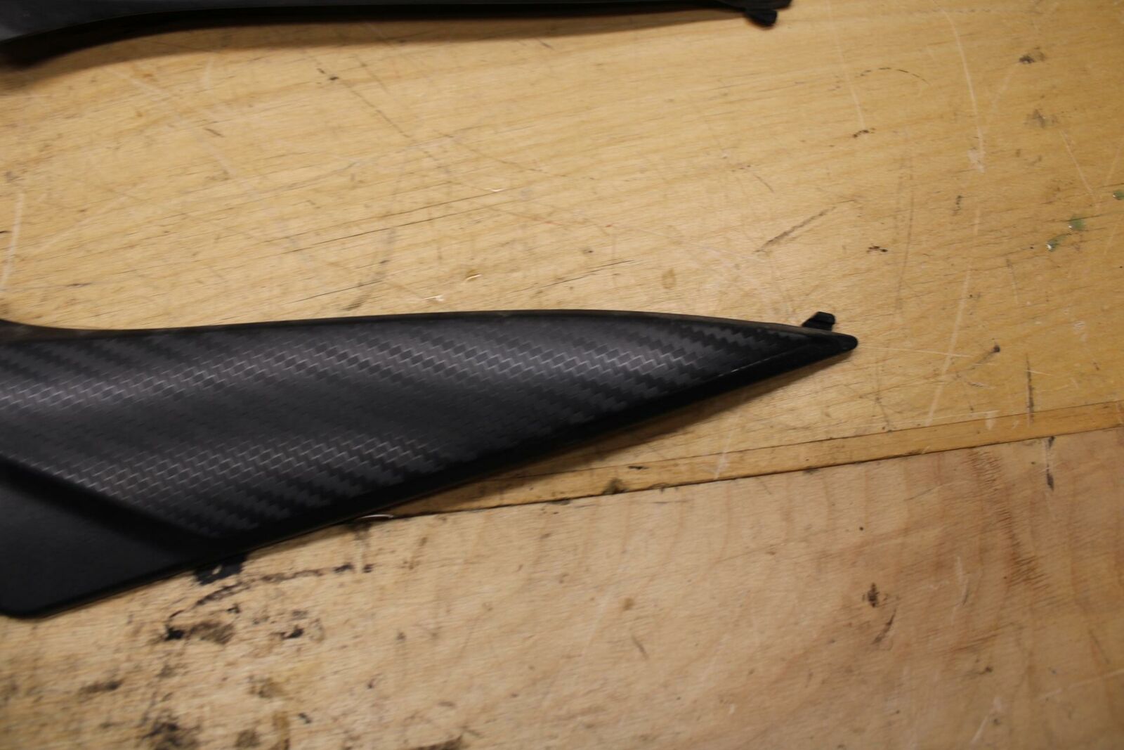 11-17 SUZUKI GSXR750  GAS FUEL TANK PANELS COVERS TRIM SET COWLS  BB320