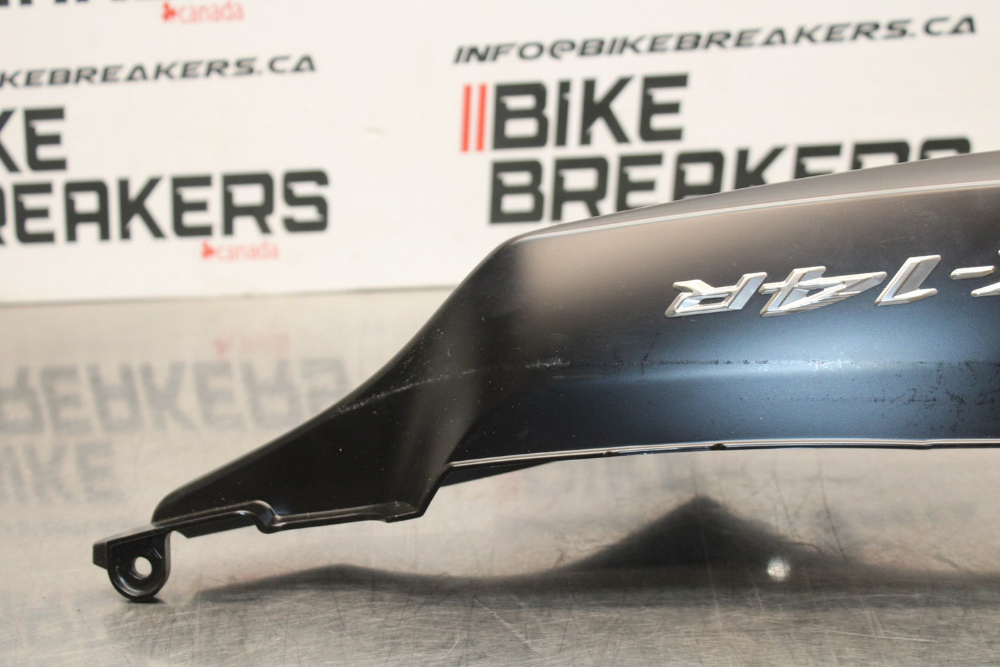 23-24 KAWASAKI NINJA ZX14R NEW!! RIGHT REAR BACK TAIL FAIRING COWL & LIGHT BB764