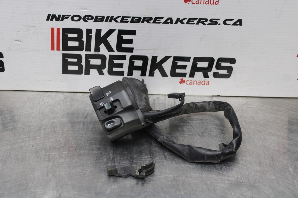 09 KAWASAKI NINJA 250R LEFT CLIP ON HANDLE HORN SIGNALS SWITCH SWITCHES BB824