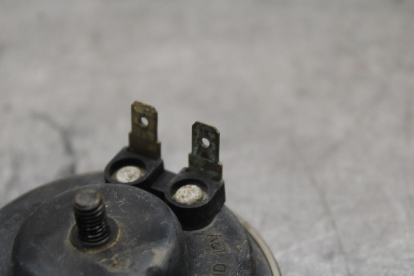 12-17 KAWASAKI ER-6N Z650 HORN SIGNAL BB709