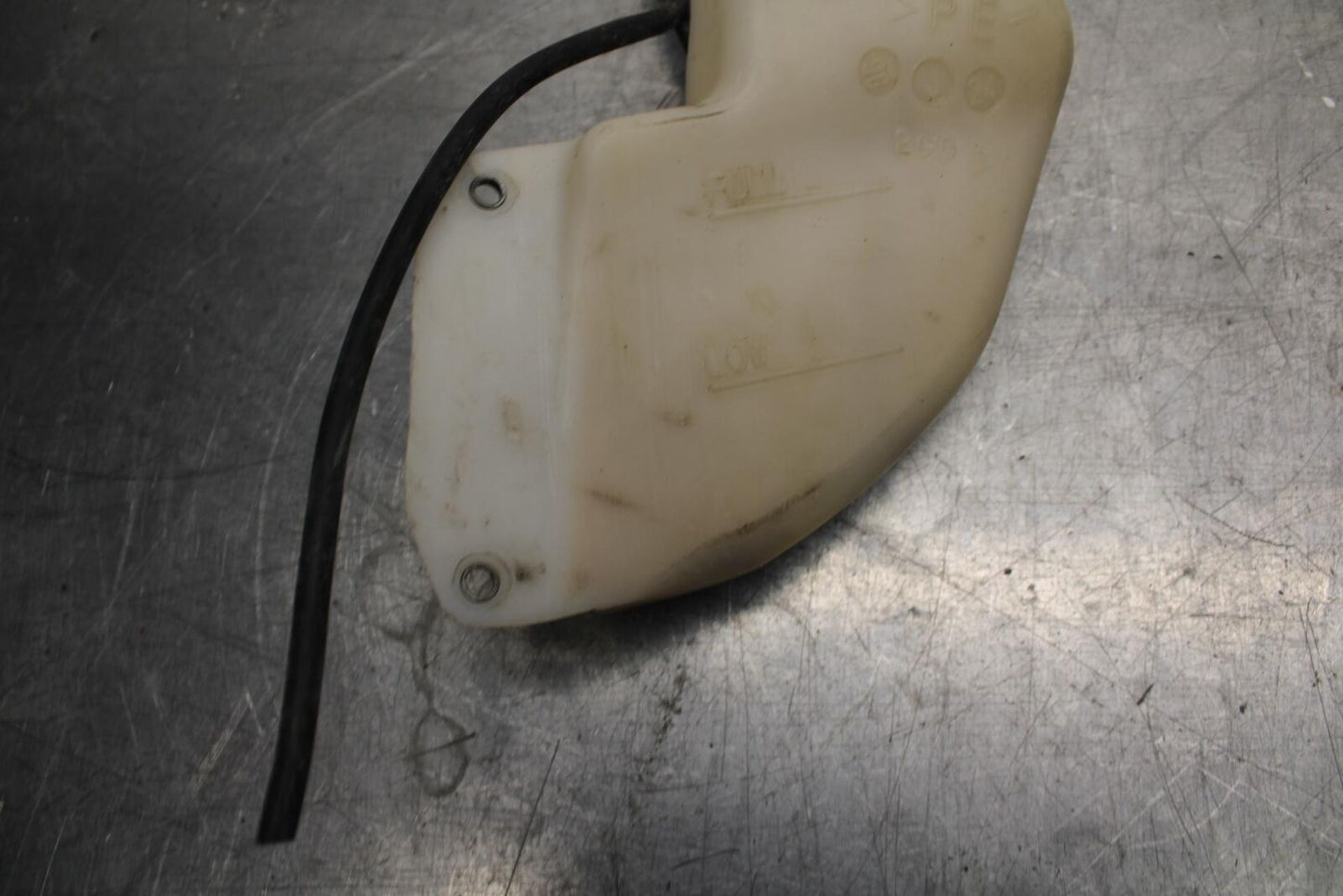 07 YAMAHA YZF R6 2c0 COOLANT WATER TANK RESERVOIR BOTTLE 2C0-21871-00-00 BB75