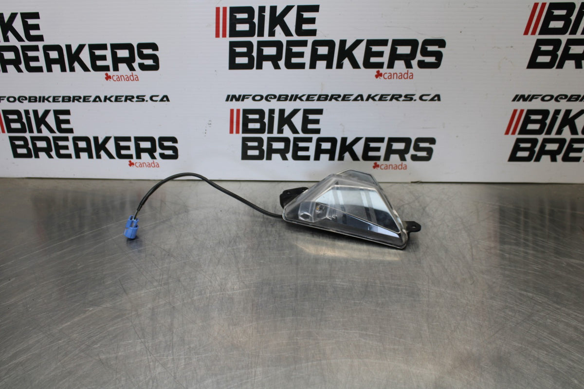 24-25 KAWASAKI NINJA ZX4R RIGHT FRONT TURN SIGNAL LIGHT INDICATOR BB174