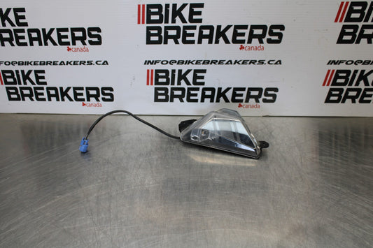 24-25 KAWASAKI NINJA ZX4R RIGHT FRONT TURN SIGNAL LIGHT INDICATOR BB174