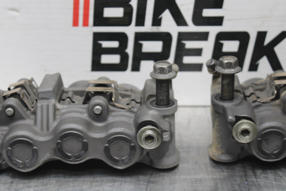 07 YAMAHA YZF R1 RIGHT LEFT FRONT BRAKE CALIPER SET PAIR CALIPERS BB826