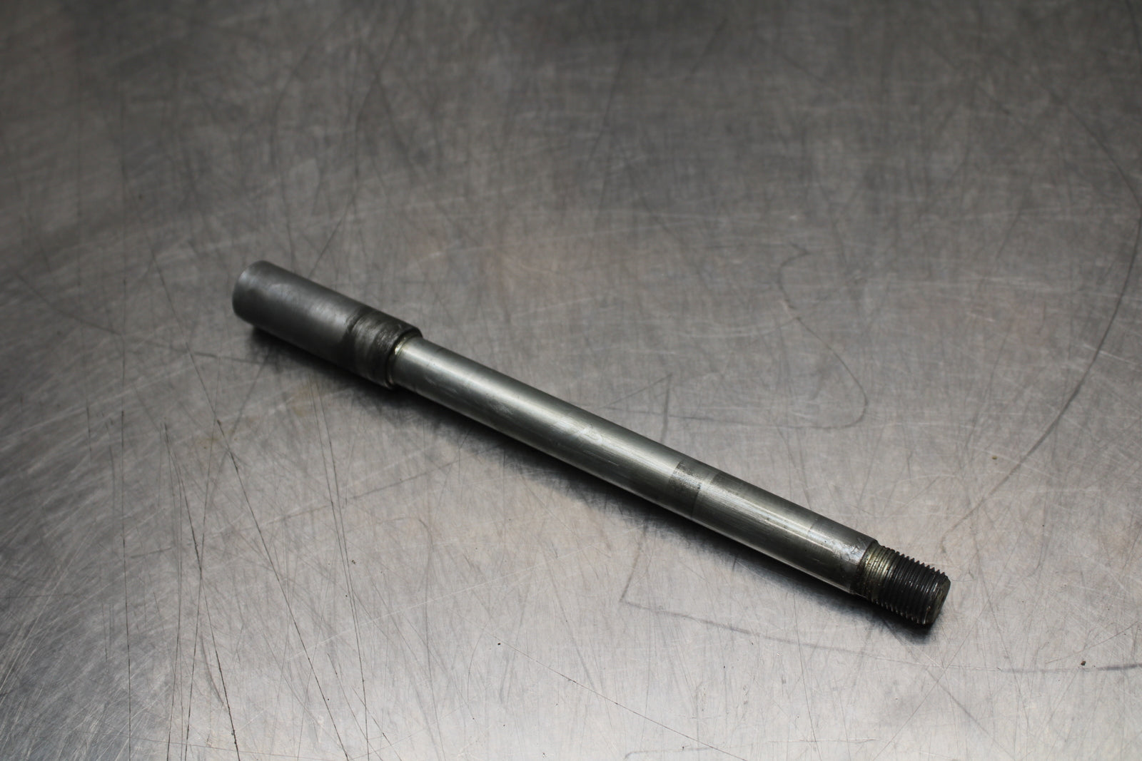 03 SUZUKI SV650S FRONT WHEEL RIM AXLE PIVOT BOLT BB167