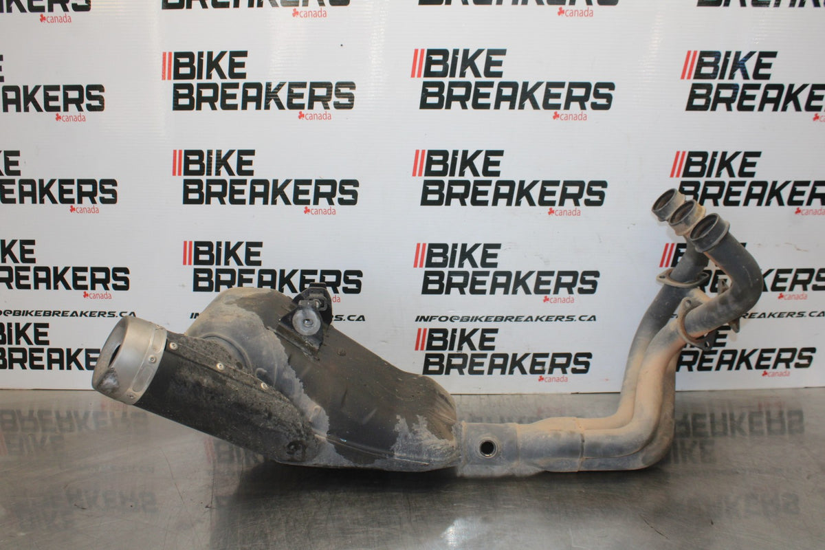 16 YAMAHA XSR900 FULL EXHAUST SYSTEM HEADERS PIPE MUFFLER BB786