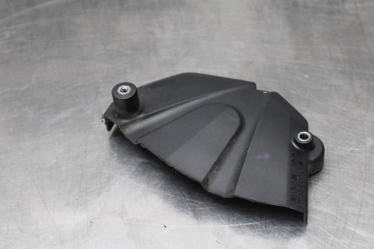 08-16 YAMAHA YZF R6 ENGINE SPROCKET COVER BB856