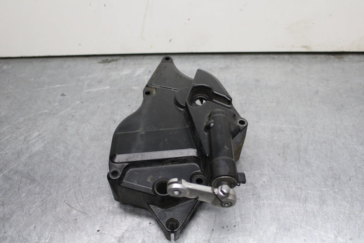 08-10 SUZUKI GSXR750 ENGINE SPROCKET COVER BB119