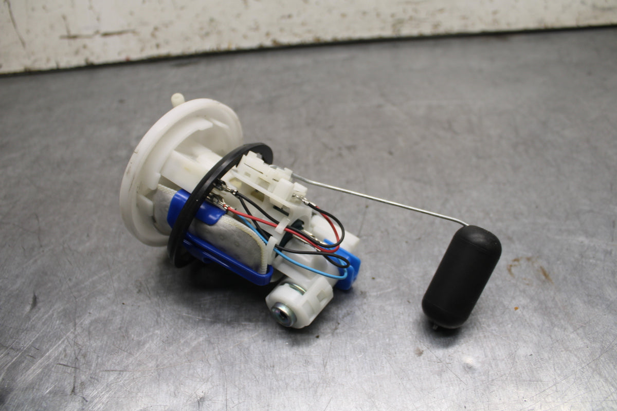 15-17 YAMAHA YZF R3 FUEL PUMP GAS PETROL SENDER UNIT BB111
