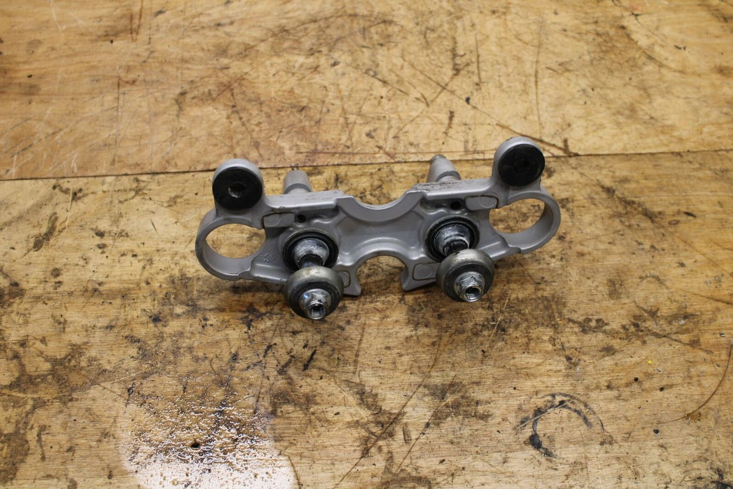 04-09 SUZUKI GS500F HANDLEBAR RISERS BB335