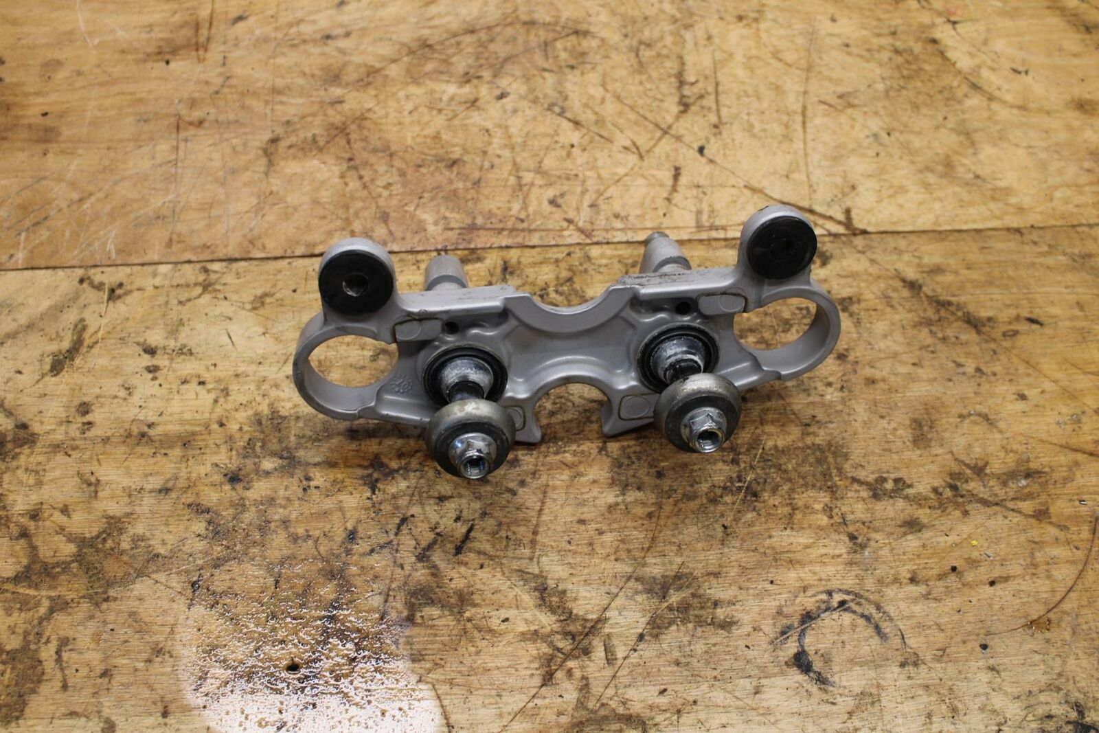 04-09 SUZUKI GS500F HANDLEBAR RISERS BB335