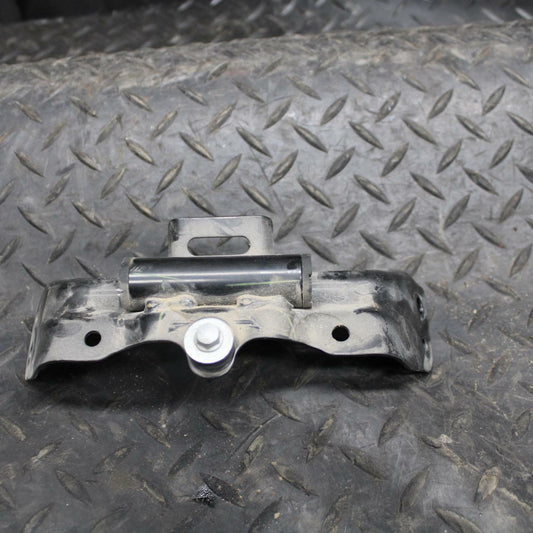 16-18 HONDA CBR500R GAS TANK FUEL CELL PETROL RESERVOIR BRACKET MOUNT BB231