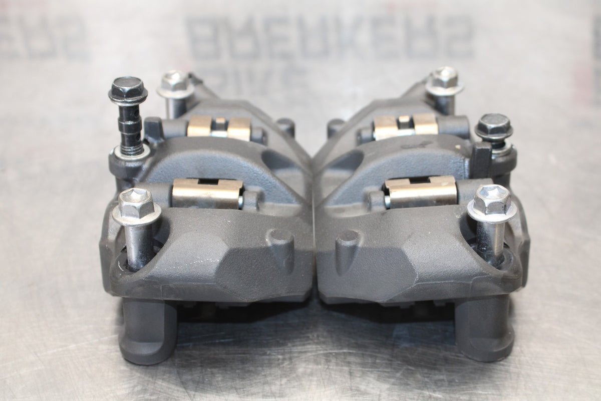 21-23 KAWASAKI NINJA ZX6R RIGHT LEFT FRONT BRAKE CALIPER SET PAIR CALIPERS BB179