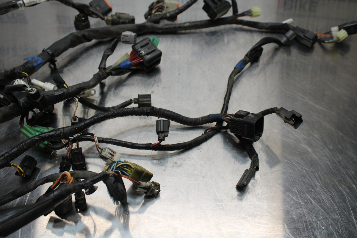 11 SUZUKI GSXR1000 MAIN ENGINE WIRING HARNESS MOTOR WIRE LOOM BB142