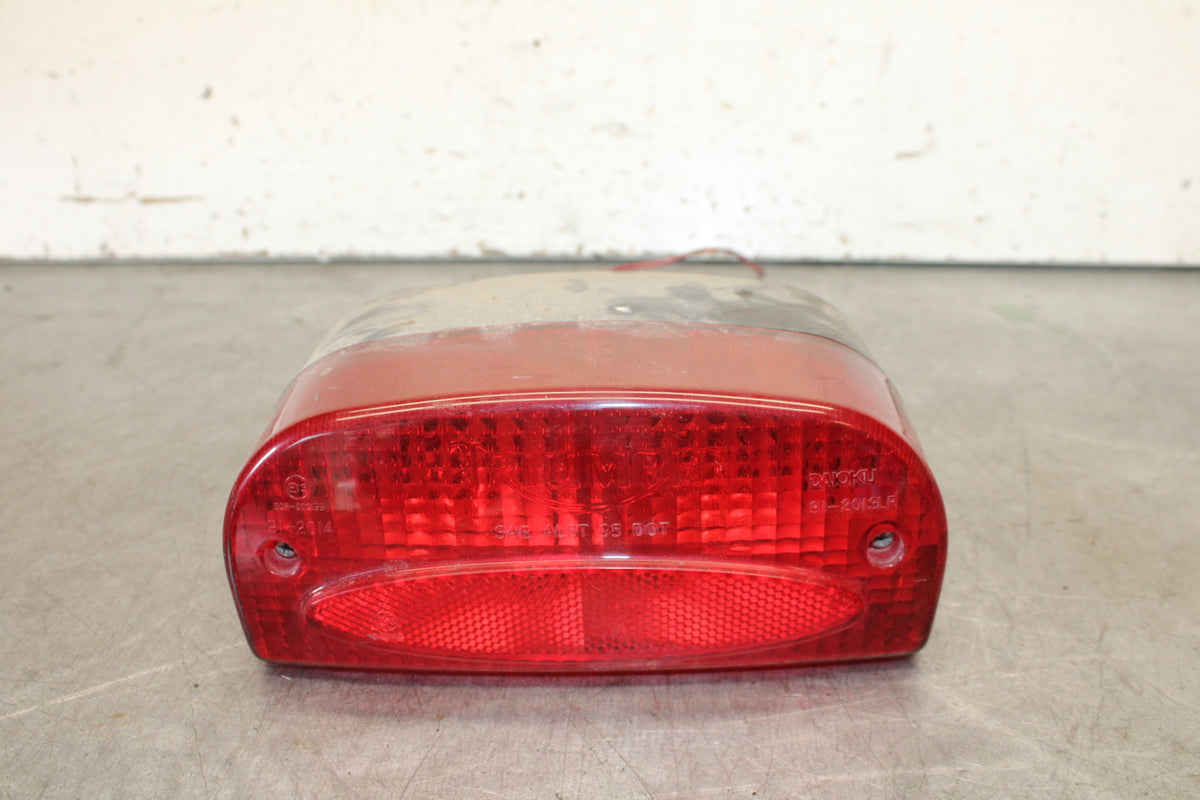 01-06 TRIUMPH TIGER 955I REAR TAIL TAILLIGHT BACK BRAKE LIGHT BB693