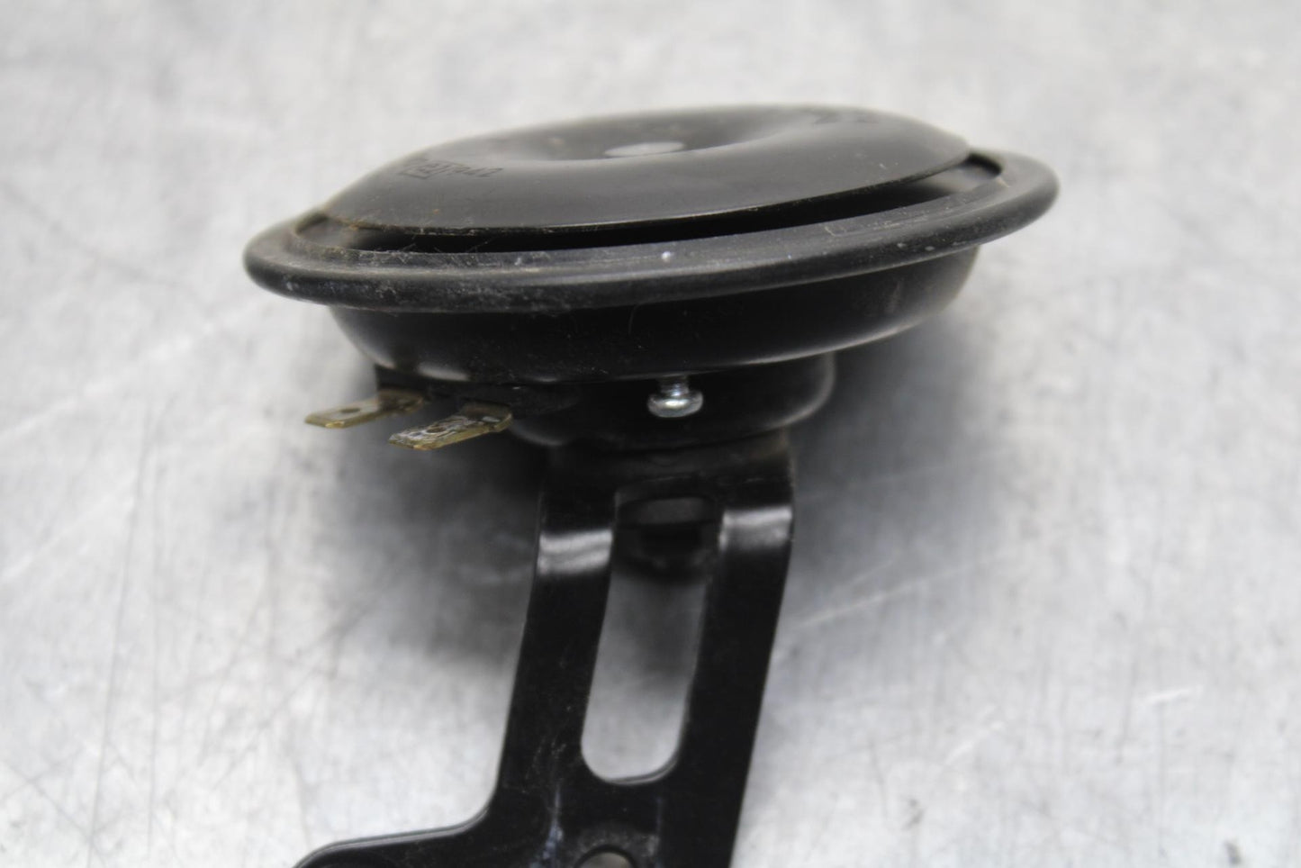 20 SUZUKI GSXR 1000 HORN SIGNAL BB597