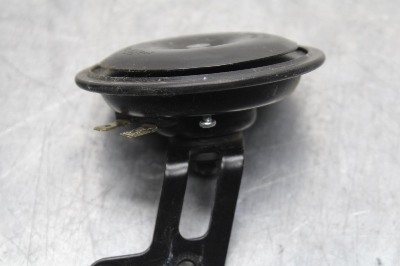 20 SUZUKI GSXR 1000 HORN SIGNAL BB597