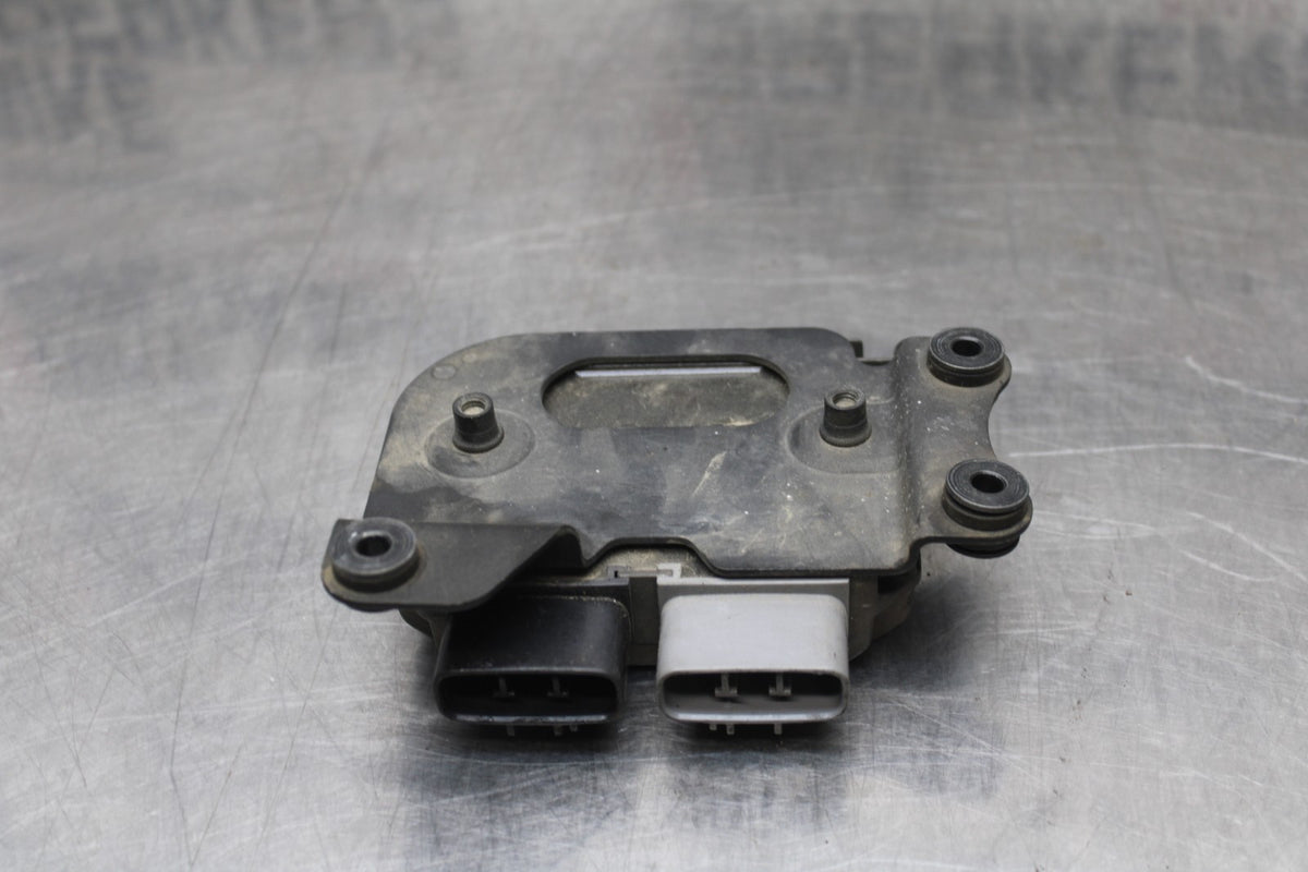 08 KAWASAKI NINJA ZX10R RECTIFIER VOLTAGE REGULATOR BB201