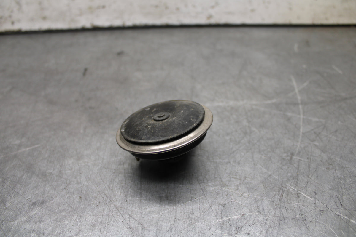 19-22 KAWASAKI Z400 HORN SIGNAL BB708