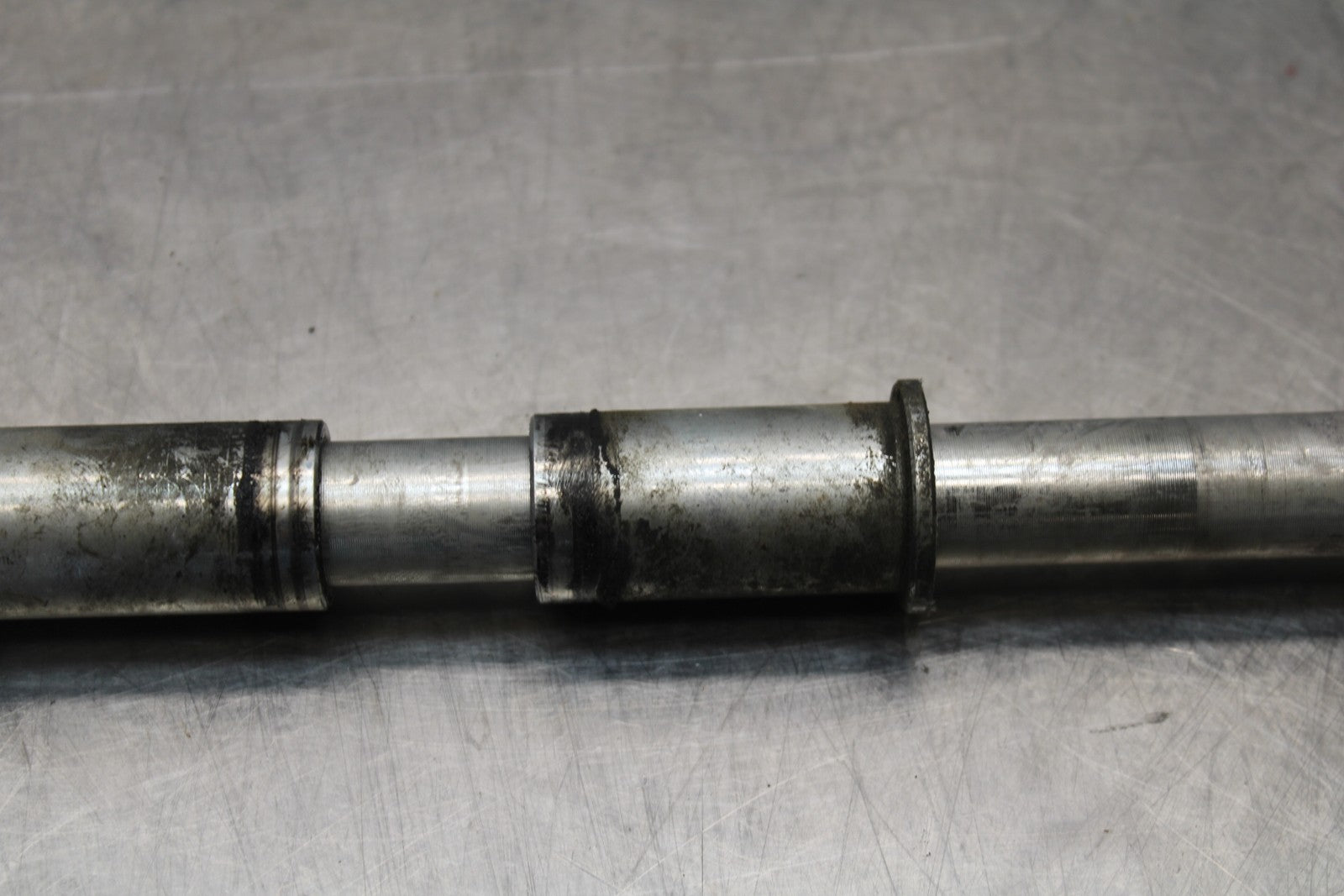 08 KAWASAKI VULCAN 900 FRONT WHEEL RIM AXLE PIVOT BOLT BB184