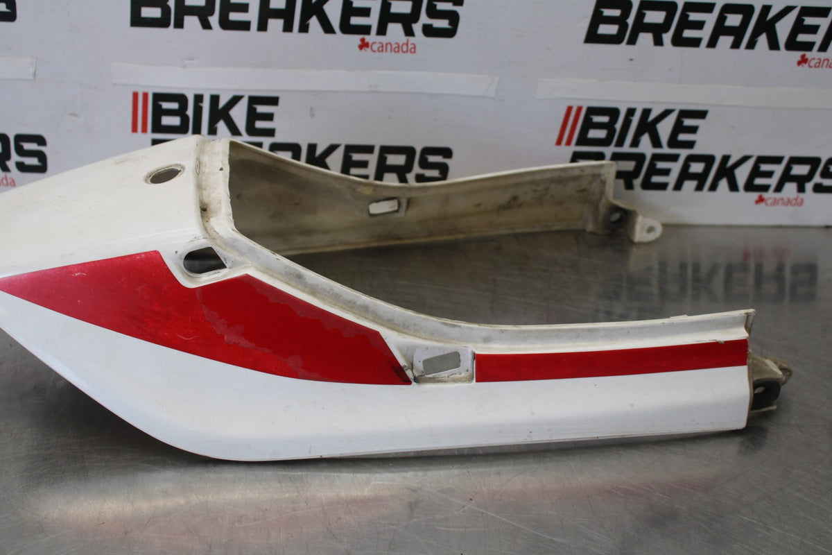 84 HONDA INTERCEPTOR 1000 VF1000F REAR BACK TAIL FAIRING COWL SHROUD BB878