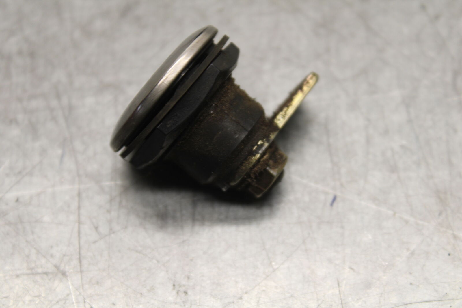 05-06 SUZUKI BOULEVARD M50 IGNITION LOCK KEY SET W/ GAS CAP AND SEAT LOCK BB671