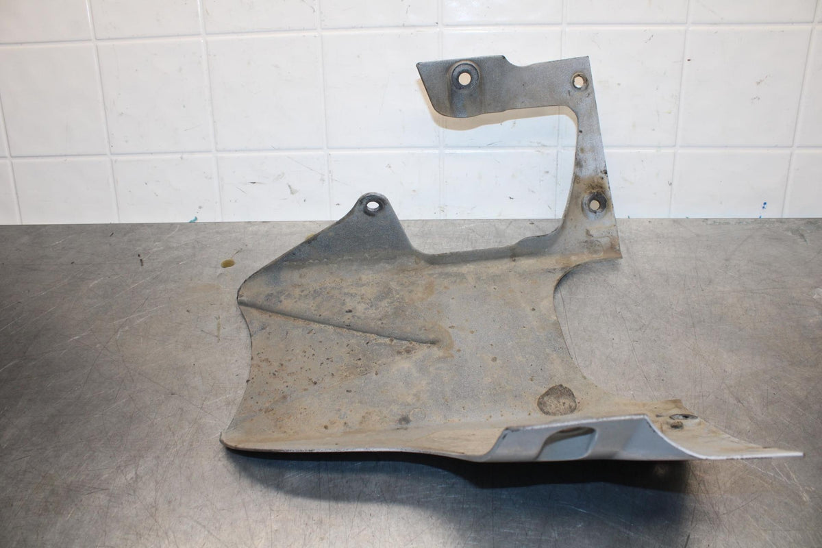 1999 Suzuki GSXR600 LOWER BOTTOM BELLY FAIRING COWL BB580