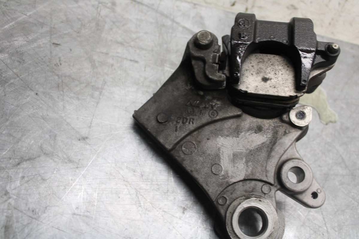 2016 Yamaha XSR900 ABS REAR BACK BRAKE CALIPER W MOUNT BRACKET BB516