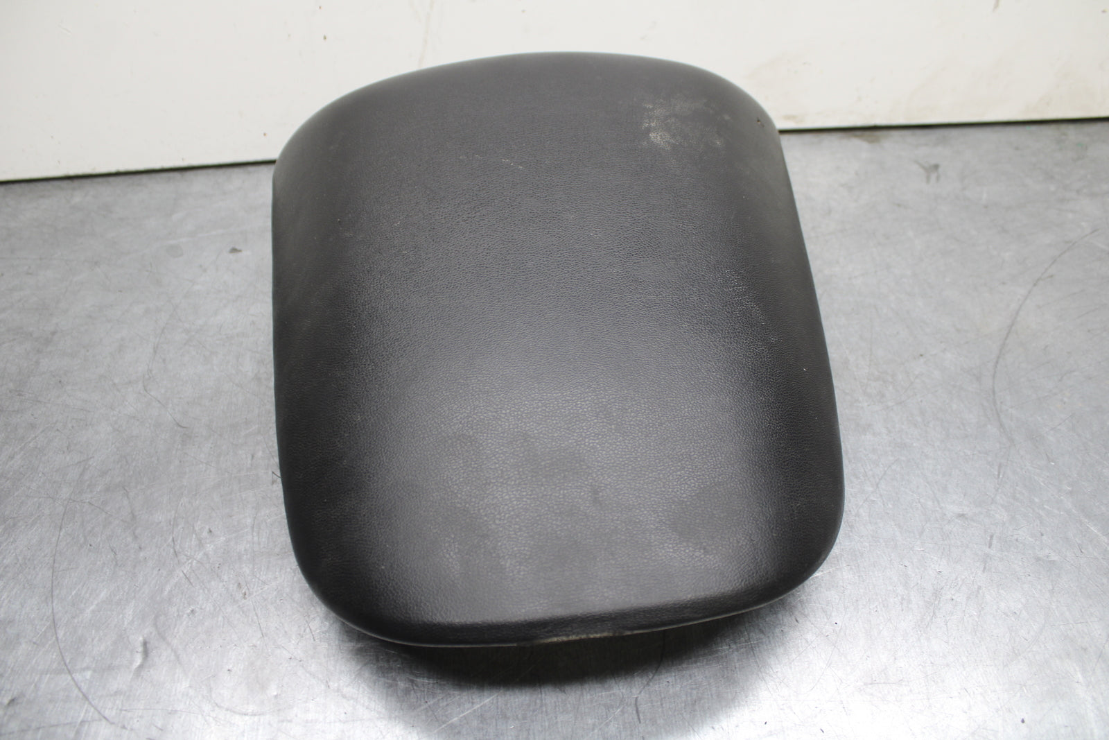 00-02 KAWASAKI NINJA ZX6R REAR BACK PASSENGER TANDEM SEAT SADDLE PILLION  BB750