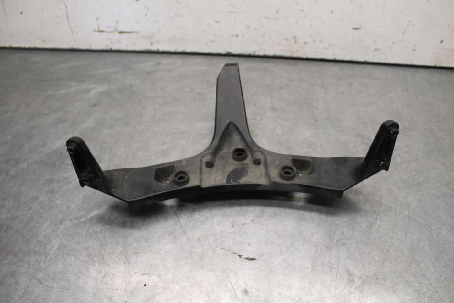 05-06 HONDA CBR600RR UPPER FAIRING MIRROR GAUGES STAY BRACKET BB655