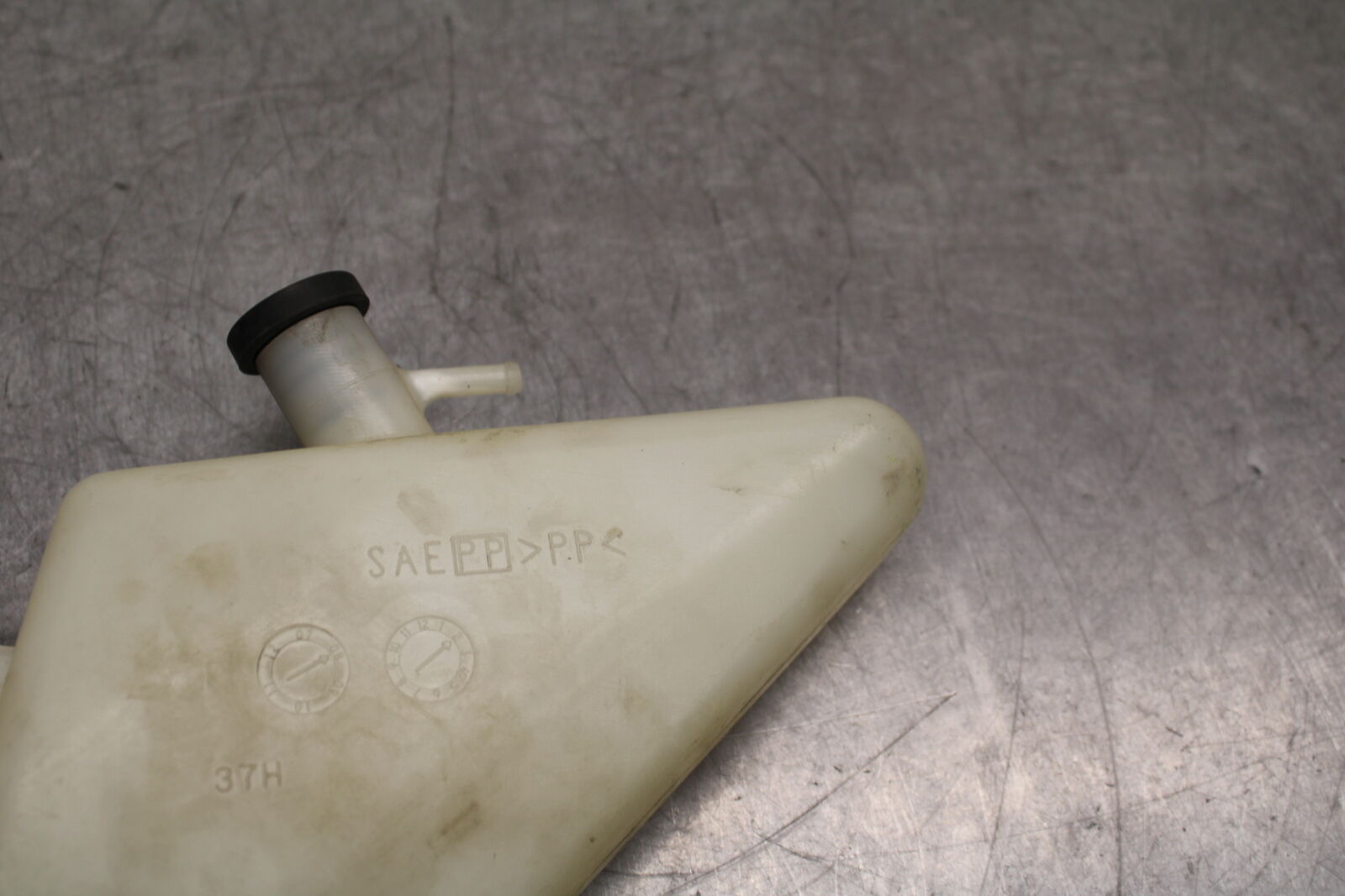08-10 SUZUKI GSXR750 COOLANT WATER TANK RESERVOIR BOTTLE BB113