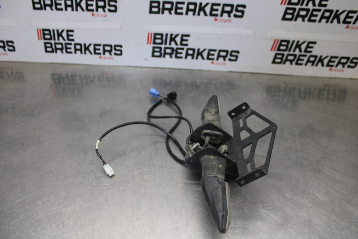 23-26 KAWASAKI NINJA ZX4RR FENDER ELIMINATOR LICENSE PLATE BRACKET  BB898