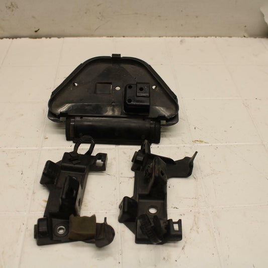 08-16 YAMAHA YZF R6 INNER COWL FRAME SUPPORTS BB406