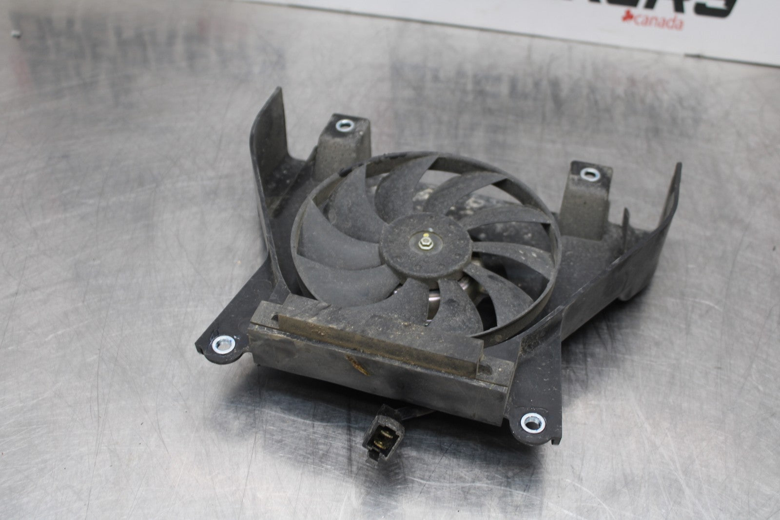 13-17 KAWASAKI NINJA 300 EX300 ABS ENGINE RADIATOR COOLING FAN BB187