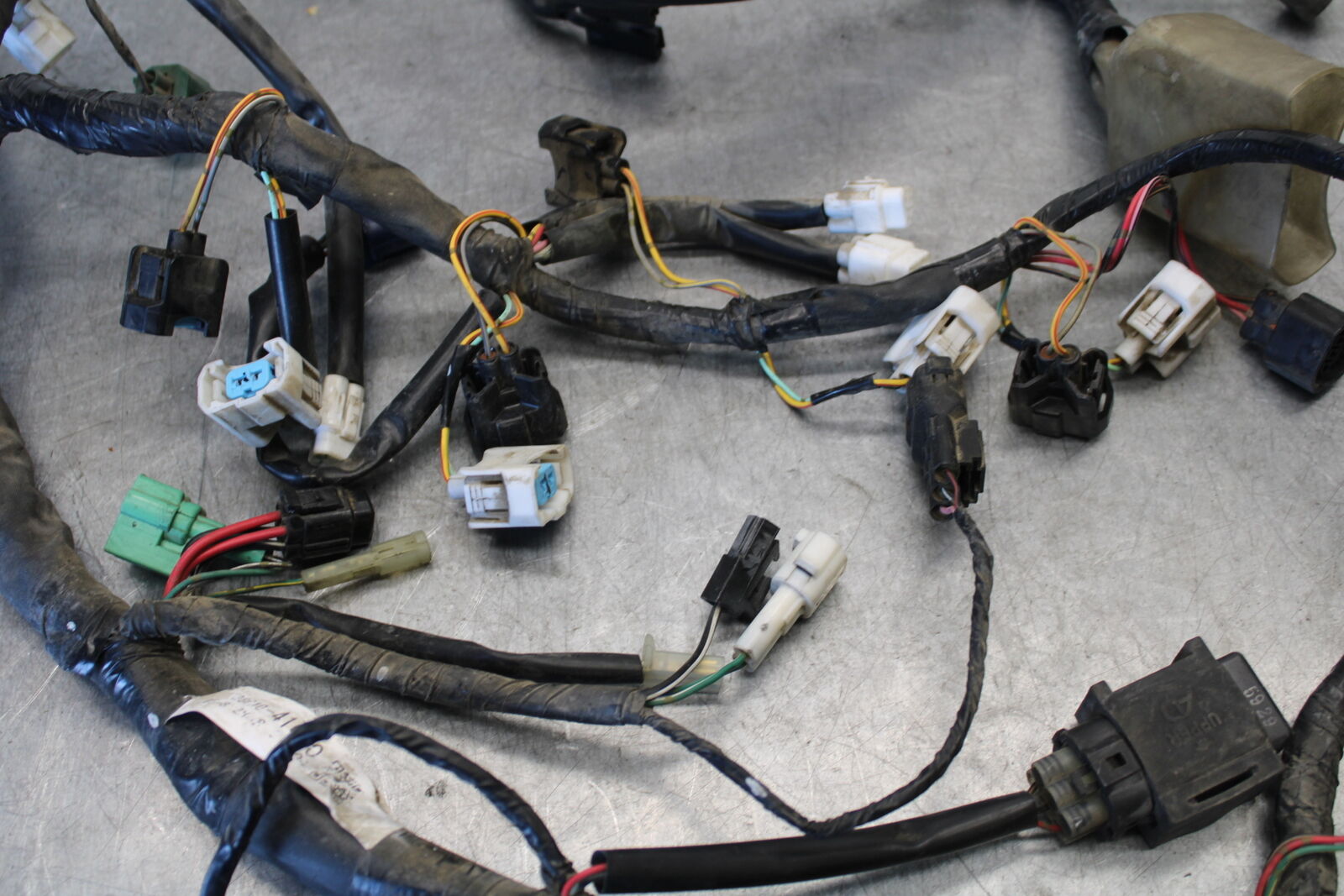 05-06 SUZUKI GSXR1000 MAIN ENGINE WIRING HARNESS WIRE LOOM 36610-41G30 BB663