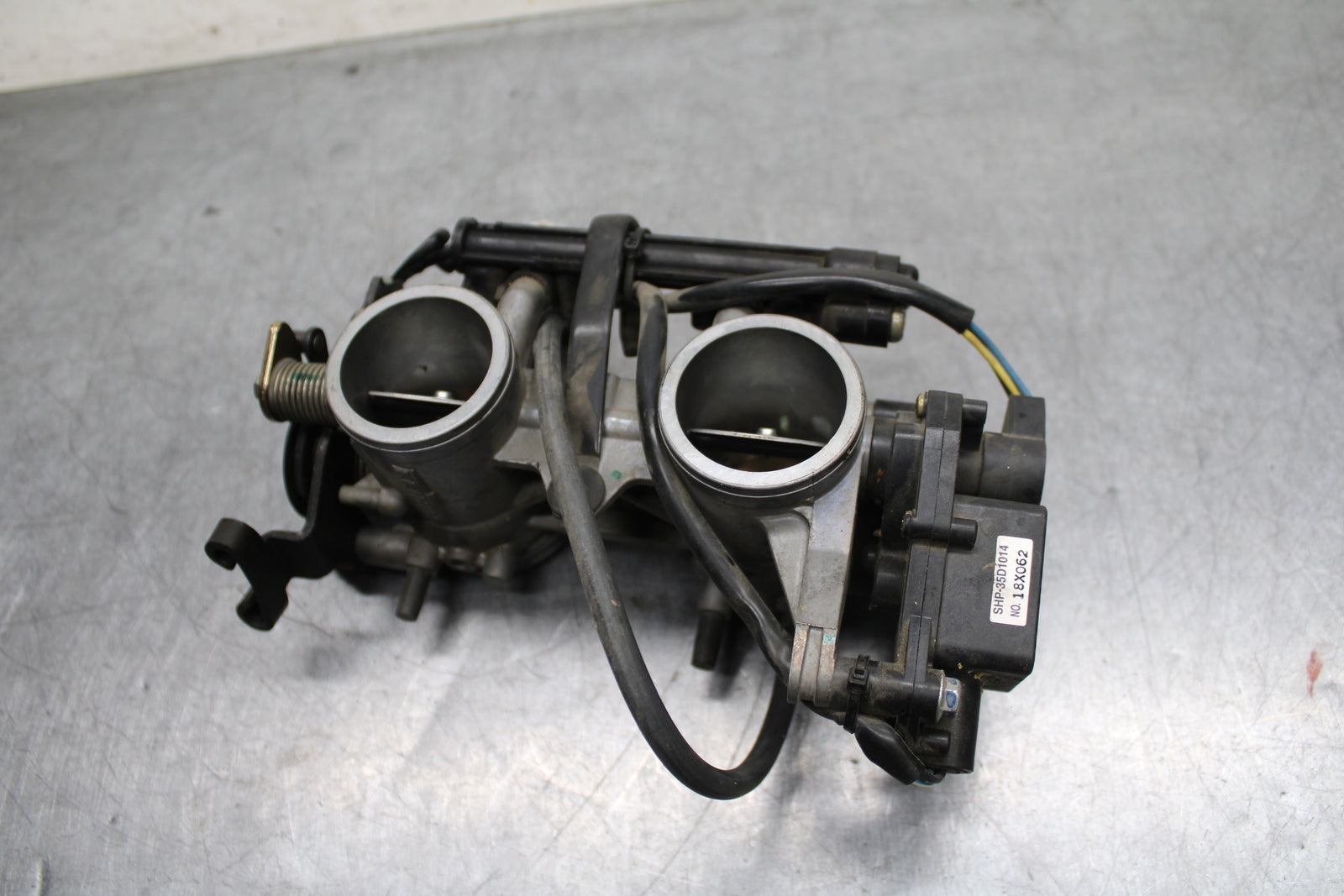 07-09 KAWASAKI VERSYS 650 MAIN FUEL INJECTORS / THROTTLE BODIES BB125