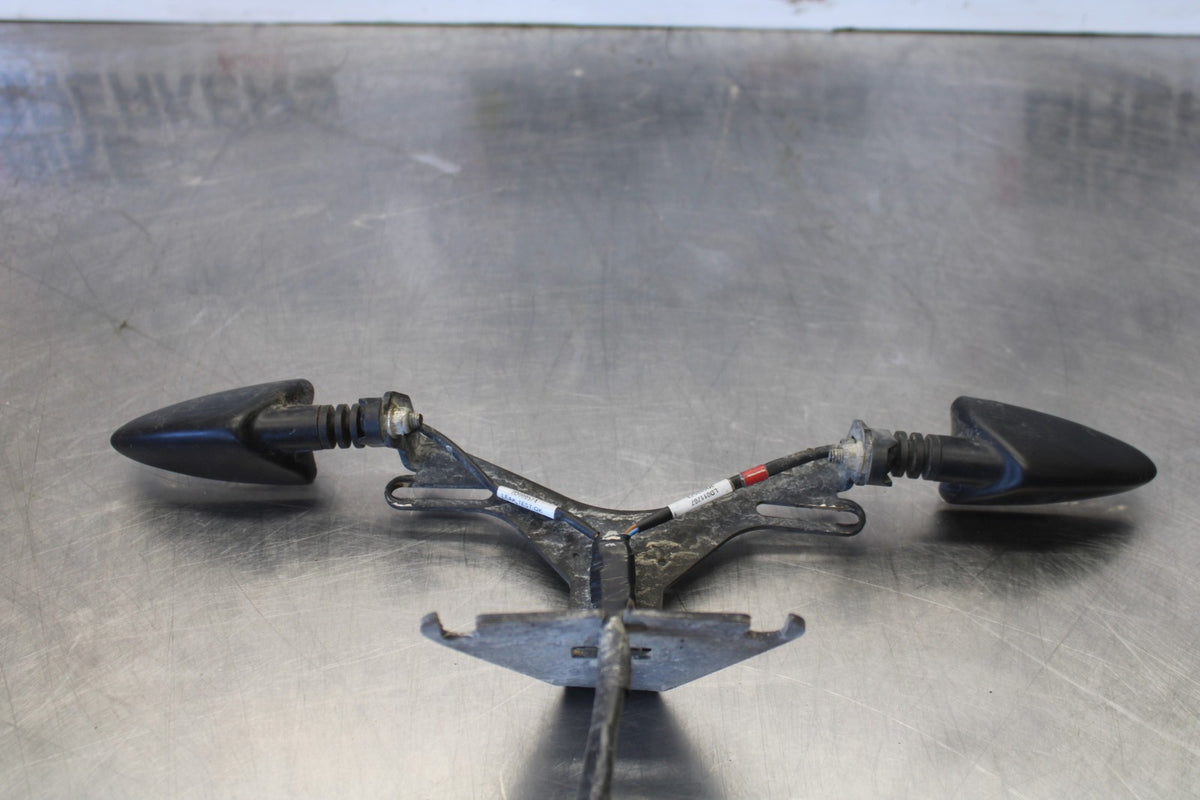 24 APRILIA TUONO V4 1100 FACTORY ABS FENDER ELIMINATOR PLATE BRACKET BB887